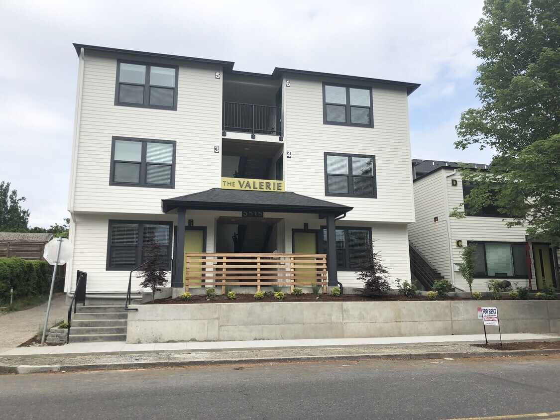 Foto principal - 5515 SE 17th Ave