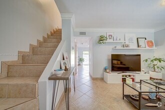 Building Photo - 5555 Ludlam Rd