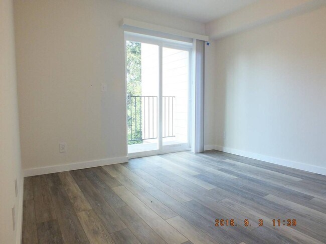 Foto del edificio - 12544 15th Ave NE