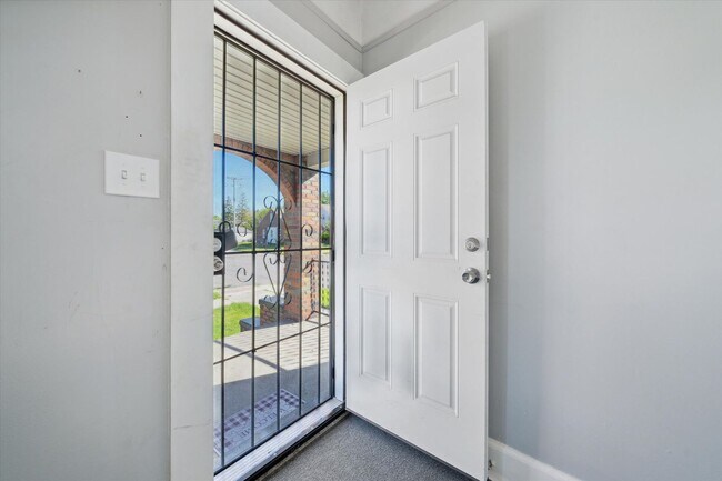 Foto del edificio - 15258 Evanston St