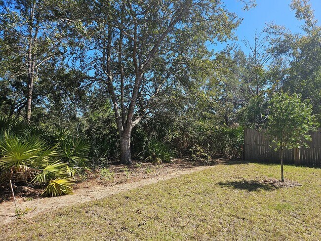 Foto del edificio - Brand New modern 3 Bed, 2 bath with 2 car garage in Palm Coast minutes from the Beach and shopping