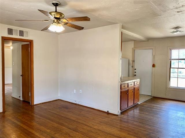 Foto del edificio - 3149 S 16th St