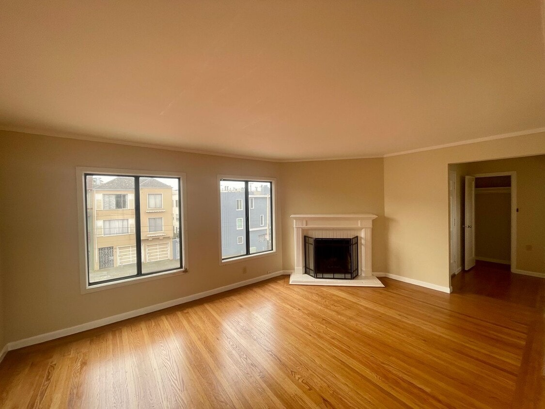 Primary Photo - 1440-1442 Judah Street (1150r)