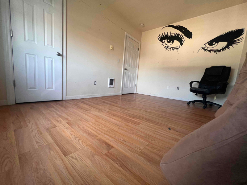 Foto del edificio - 6323 E McKinley Ave