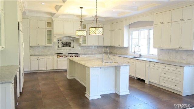 Foto del edificio - 360 Motts Cove Rd S