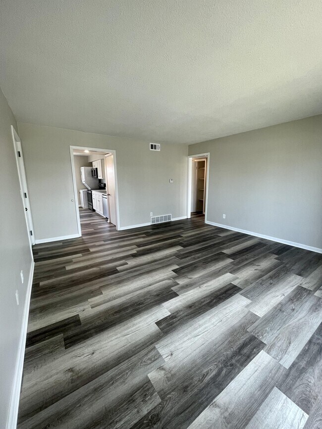 Foto del edificio - 1200 NW Hwy 7