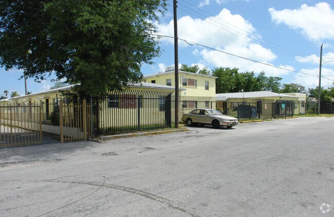 Foto del edificio - Florida Villas