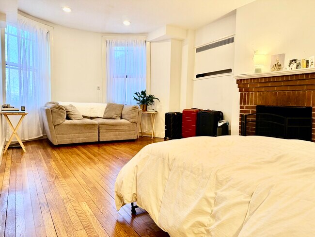 Foto del edificio - 354 Beacon St