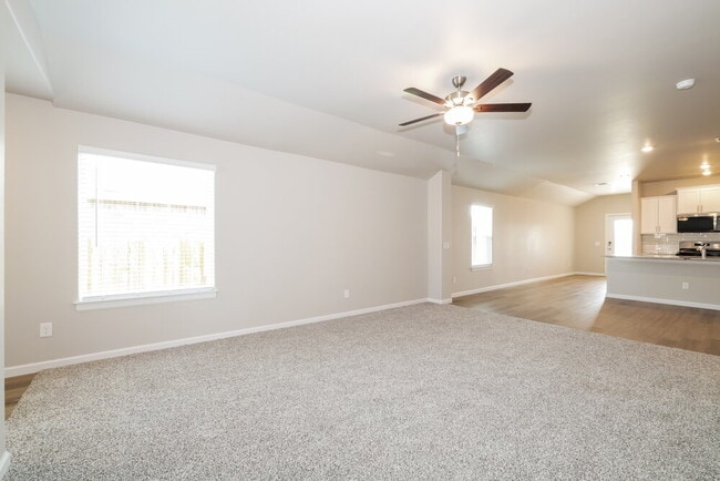 Building Photo - 12721 Carrara Ln