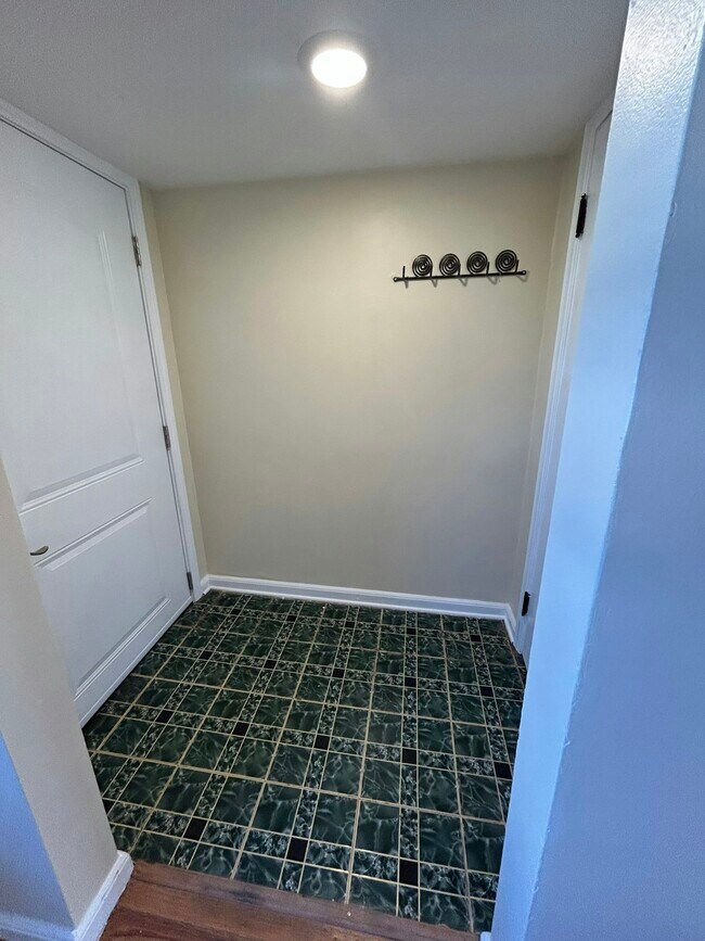 Foto del edificio - 7781 Rauschelbach St