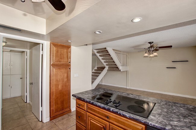 Foto del edificio - 4323 N Miller Rd