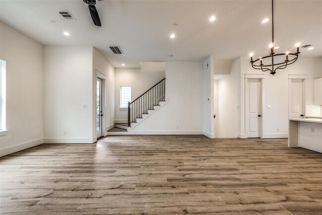 Foto del edificio - 948 Fisher St