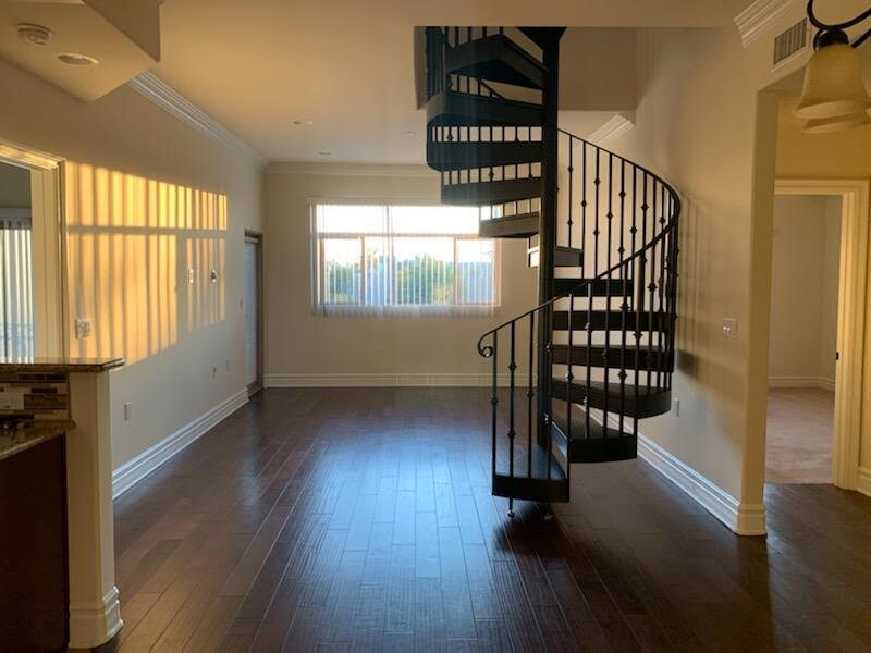 Foto principal - 10950 Bloomfield St