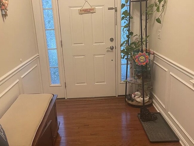 Building Photo - 14 Heartwood Way