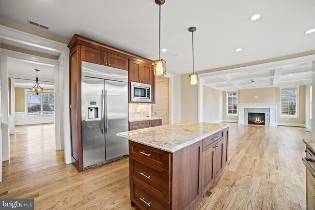 Foto del edificio - 5709 Wilson Ln