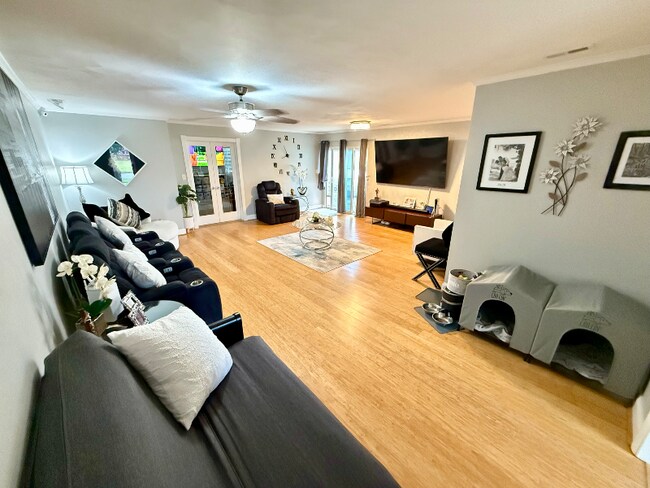 Foto del edificio - 3613 Algonquin Ct