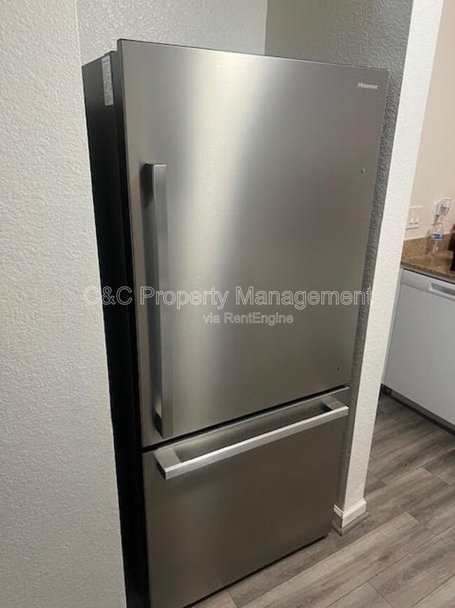 Foto del edificio - 2401 Eilers Ln