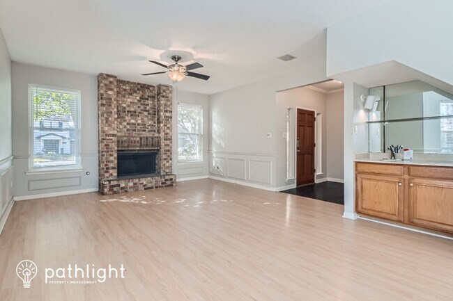 Foto del edificio - 3318 Knob Oak Drive