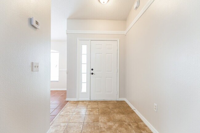 Building Photo - 33908 Fairhaven Ct
