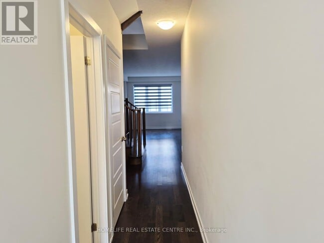 Building Photo - 22 Monteith Dr