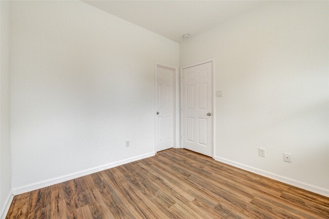 Foto del edificio - 12726 Plummersville St