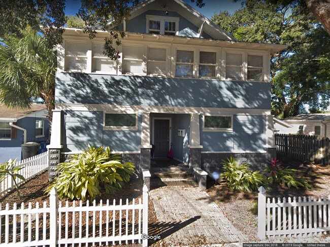 Foto del edificio - 1032 Granville Ct N