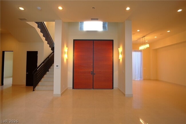 Building Photo - 7518 Yonie Ct