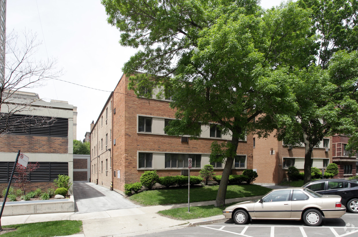 Primary Photo - Claret House