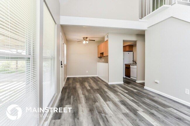 Foto del edificio - 448 Far Hill Dr