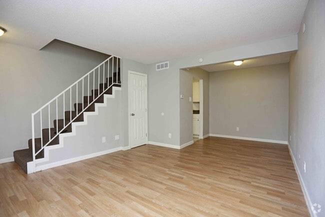 1BR,1BA - 690SF - LIVING ROOM - Residences at White Rock Lake