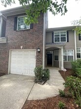 Building Photo - 61 Fulton St SE