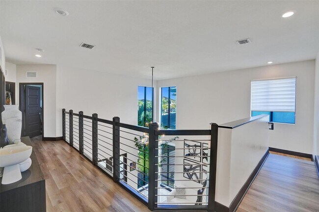 Foto del edificio - 15501 NW 88th Ave