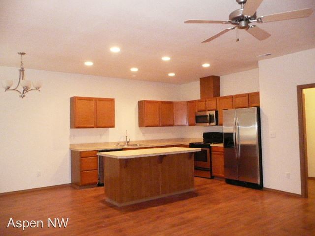 Building Photo - 2 br, 2 bath House - 14020 87th Ave Ct NW