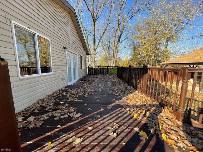 Foto del edificio - 2 br, 2 bath House - 14191 Couwlier Ave 14...