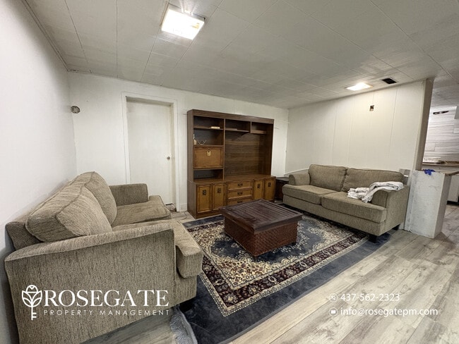 Building Photo - All-Inclusive 2-Bedroom Basement Apartment with 2 Parking Spaces – Niagara Falls