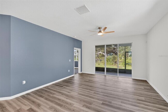 Building Photo - 4027 Westwood Flds Lp