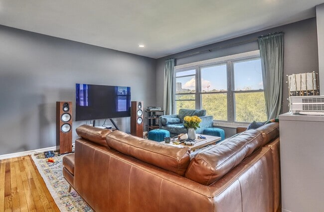 Foto del edificio - 340 THE Prom