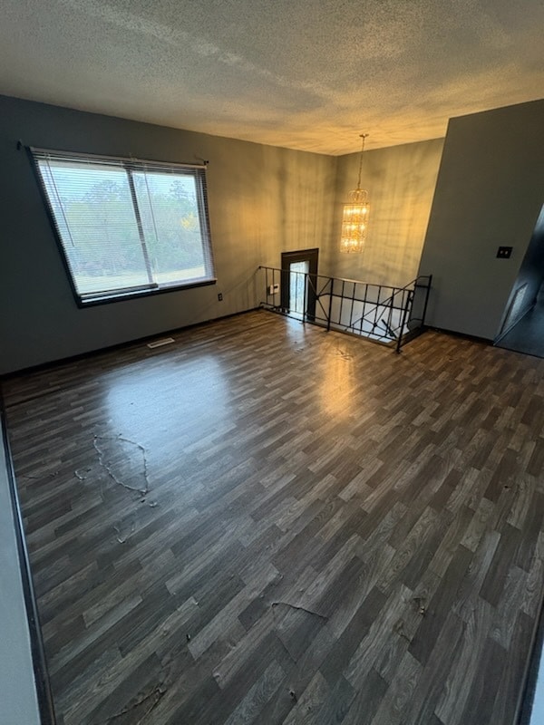 Building Photo - 116 Pinecrest Dr