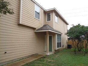 Building Photo - 6155 Morningshire Ln