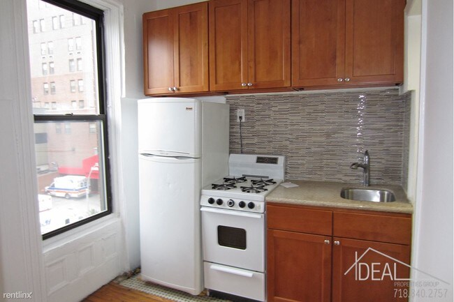 Foto del edificio - 472 7th St