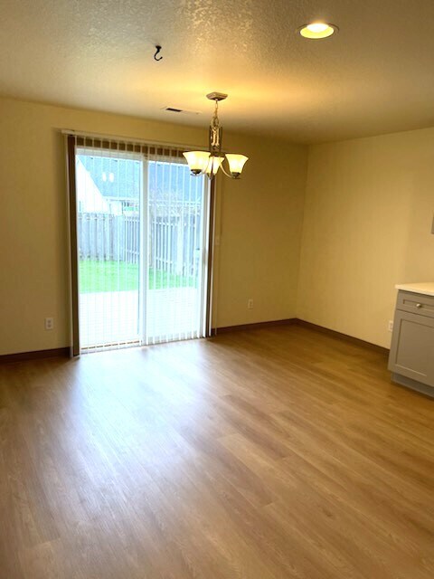 Foto del edificio - 15923 NE 90th St