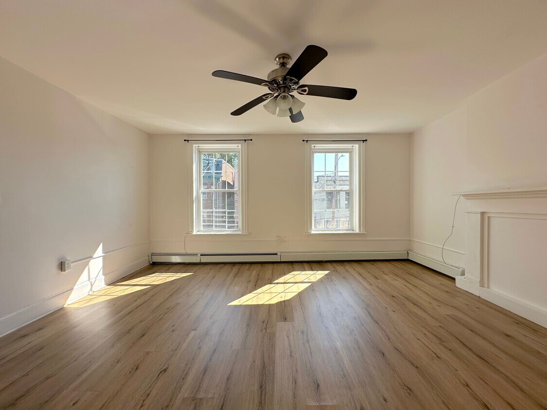 Foto principal - 177 Liberty St
