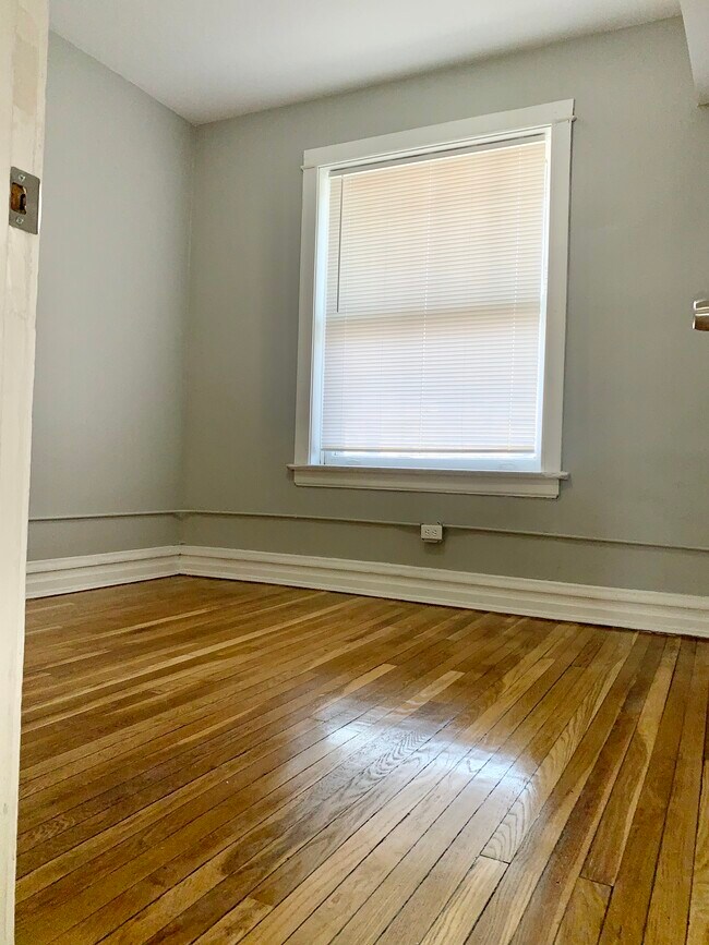 Foto del edificio - 6432 S Ellis Ave