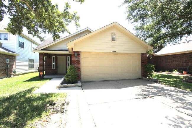 Building Photo - 15224 Sheffield Terrace