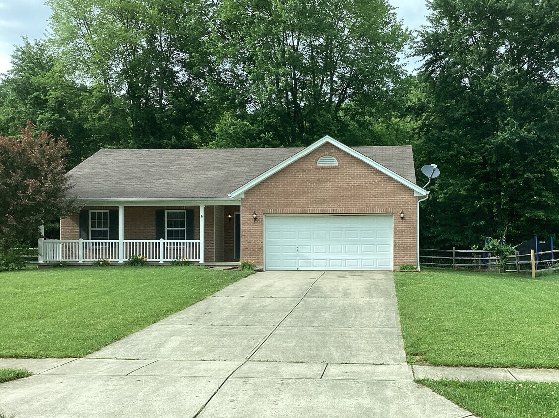 Foto principal - 2043 River Birch Dr