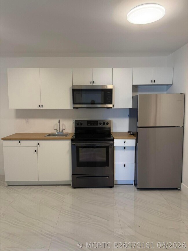 Building Photo - 8211 Biscayne Blvd