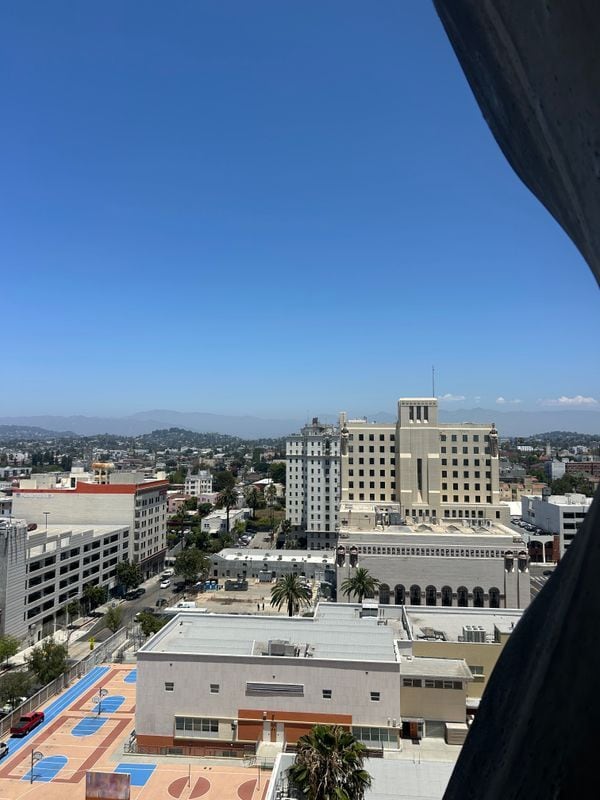 Building Photo - 2404 Wilshire Blvd