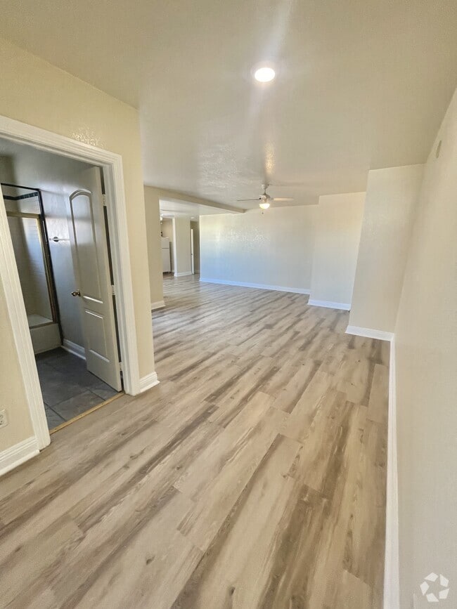 PicoUnion Apartments for Rent with Hardwood Floors Los Angeles, CA