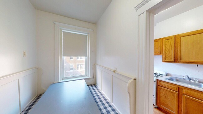 Foto del edificio - 66 Chiswick Rd