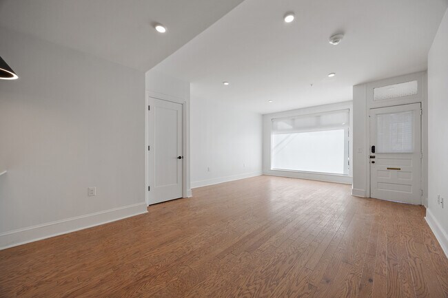 Foto del edificio - 835-839 N Tatnall St